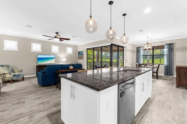 $649,000 | 17210 Seaford Way, Lakewood Ranch, FL 34202