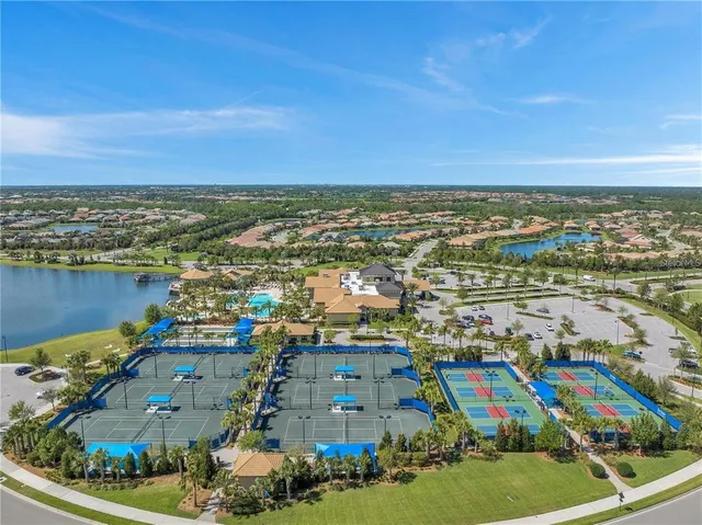 $649,000 | 17210 Seaford Way, Lakewood Ranch, FL 34202