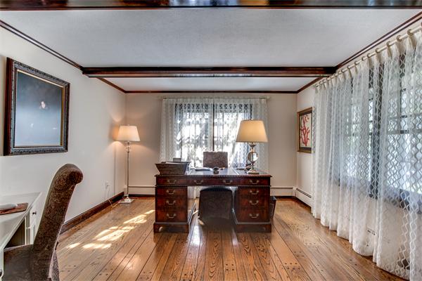 14 Summit Road Marblehead, MA 01945 - Photo 3 of 30 Gallery Image 3