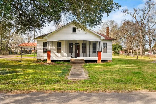 $74,900 | 1905 Ruth Ford Drive, Lecompte, LA 71346