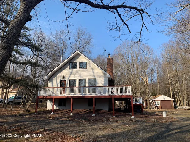 $325,000 | 218 Cherry Lane, Albrightsville, PA 18210