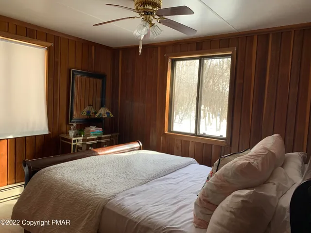 $325,000 | 218 Cherry Lane, Albrightsville, PA 18210