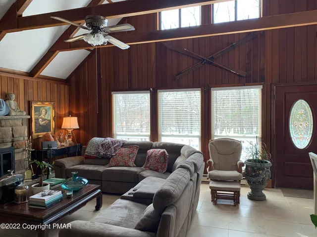 $325,000 | 218 Cherry Lane, Albrightsville, PA 18210