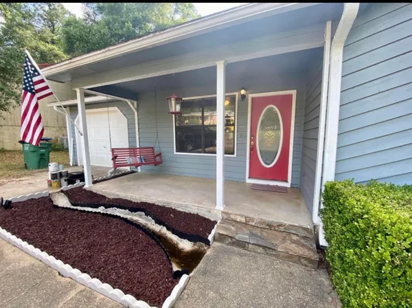 $225,000 | 969 Dixie Street, Crestview, FL 32536