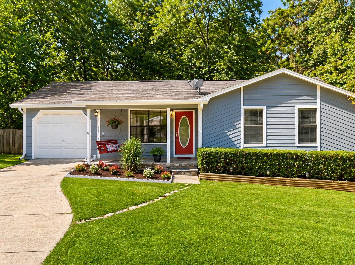 969 Dixie Street Crestview, FL 32536 - Photo 2 of 9 Assumable 4.25% Interest Rate!