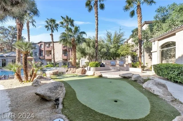 $1,299 | 4400 South Jones Boulevard, Unit 1003, Las Vegas, NV 89103