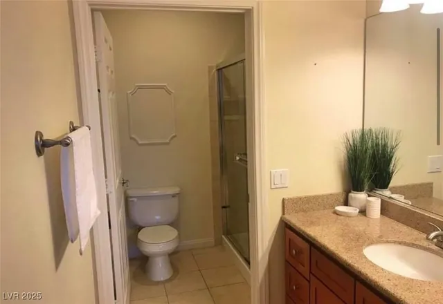 $1,299 | 4400 South Jones Boulevard, Unit 1003, Las Vegas, NV 89103