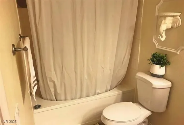 $1,299 | 4400 South Jones Boulevard, Unit 1003, Las Vegas, NV 89103