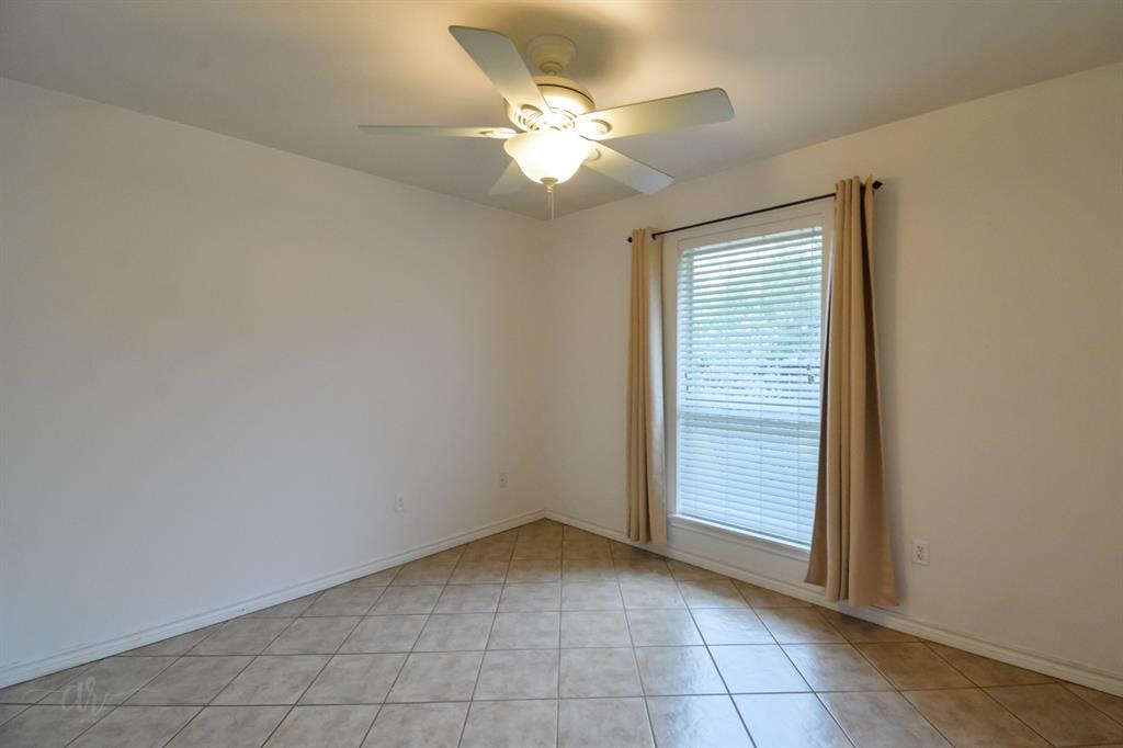 109 Pilgrim Road Abilene, TX 79602 - Photo 24 of 33