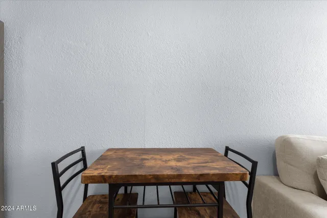 $2,650 | 299 South Oregon Street, Unit 6, Chandler, AZ 85225