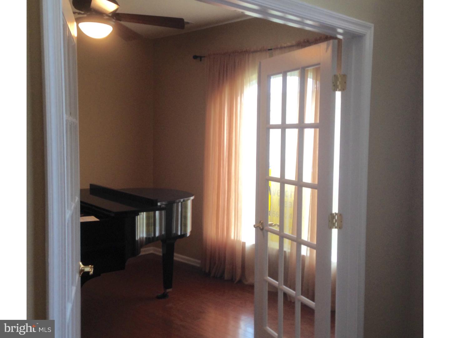 15 Pine Valley Road Berlin, NJ 08009 - Photo 3 of 25 Den