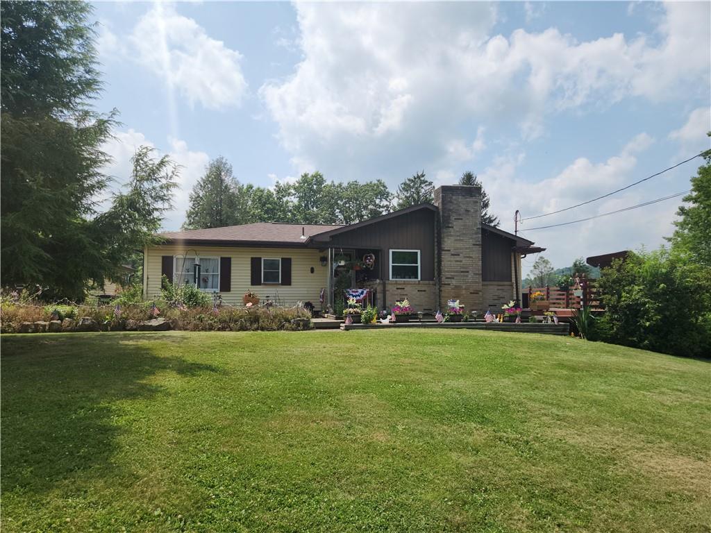 113 Lincoln Street Apollo, PA 15613 - Photo 1 of 33 Gallery Image 1
