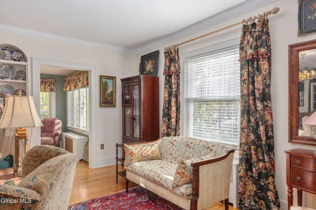 $679,900 | 2131 Grand Boulevard, Niskayuna, NY 12309