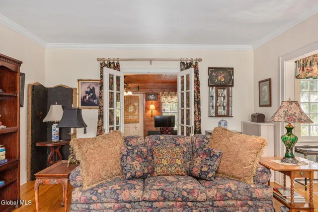 $679,900 | 2131 Grand Boulevard, Niskayuna, NY 12309