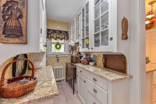 $679,900 | 2131 Grand Boulevard, Niskayuna, NY 12309