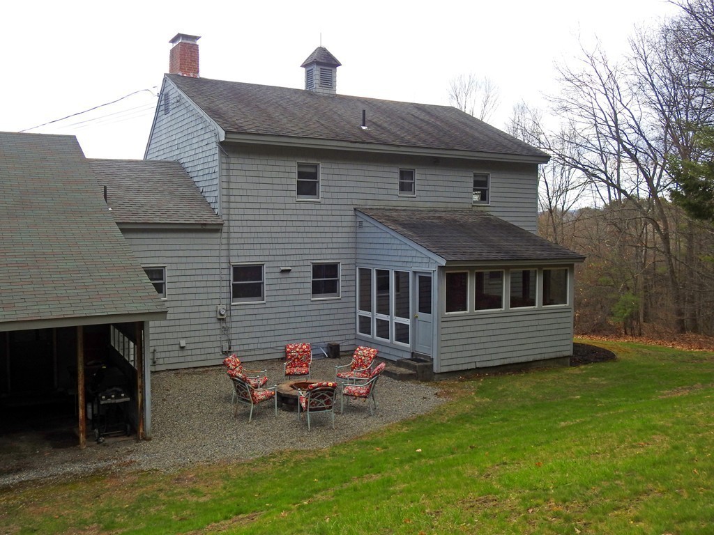 375 Barton Road Greenfield, MA 01301 - Photo 4 of 25 Gallery Image 4