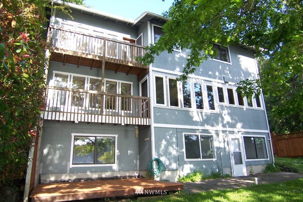 7230 Long Lake Road Southeast Port Orchard, WA 98367 - Photo 1 of 25 Gallery Image 1