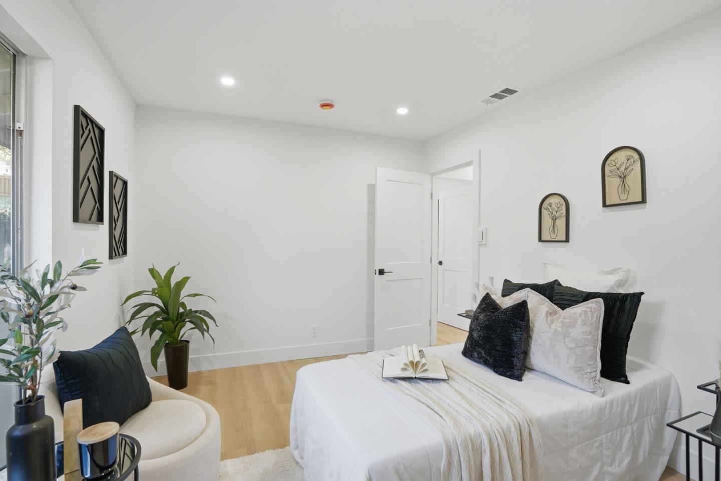 5442 Roundtree Court, Unit A Concord, CA 94521 - Photo 13 of 28