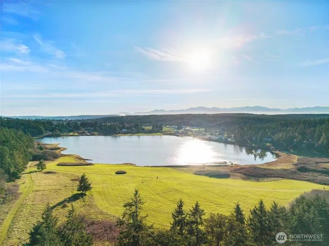 $750,000 | 909 55th Street, Port Townsend, WA 98368