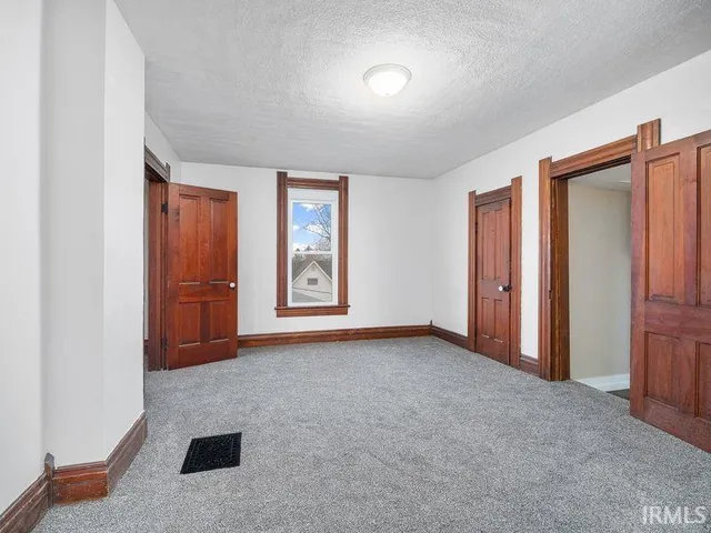 $149,900 | 568 Buchanan Street, Huntington, IN 46750