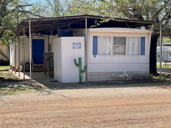 $32,000 | 4705 Fox Hollow Road, Unit 18, Graham, TX 76450