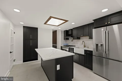 $650,000 | 174 Lauriston Street, Philadelphia, PA 19128