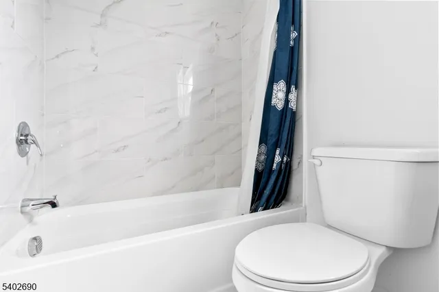 $2,600 | 244 Pomona Avenue, Newark, NJ 07112