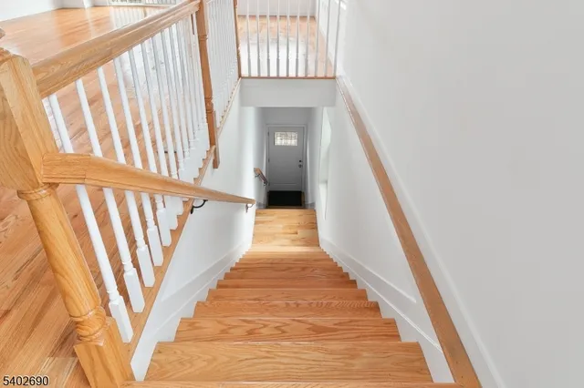 $2,600 | 244 Pomona Avenue, Newark, NJ 07112