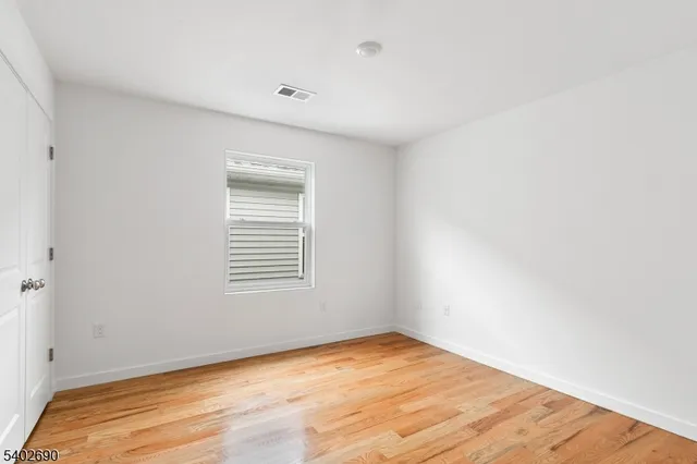 $2,600 | 244 Pomona Avenue, Newark, NJ 07112