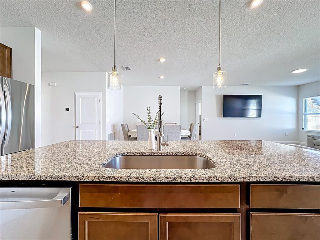 535 Rominger Loop Apopka, FL 32712 - Photo 9 of 54 Gallery Image 9
