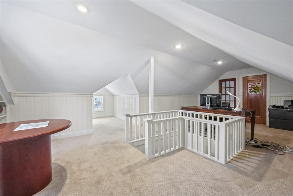 58 Englewood Road Longmeadow, MA 01106 - Photo 30 of 40