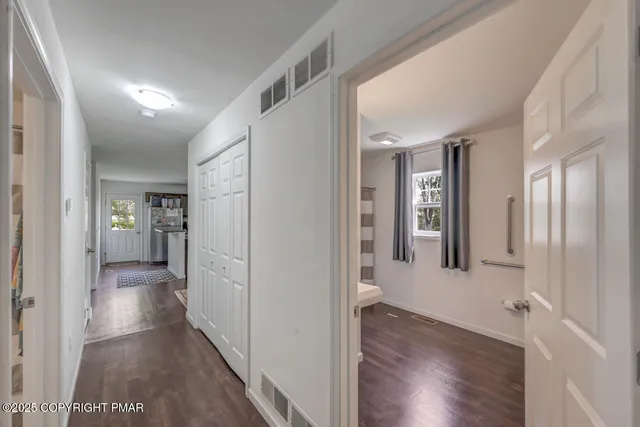 $399,000 | 207 Game Lane, Blakeslee, PA 18610