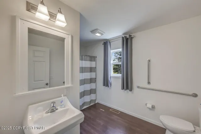 $399,000 | 207 Game Lane, Blakeslee, PA 18610