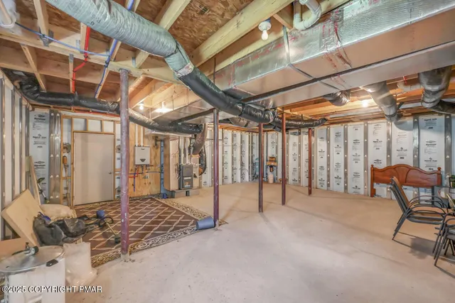 $399,000 | 207 Game Lane, Blakeslee, PA 18610