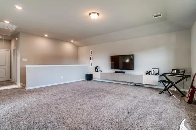 a view of a livingroom with furniture