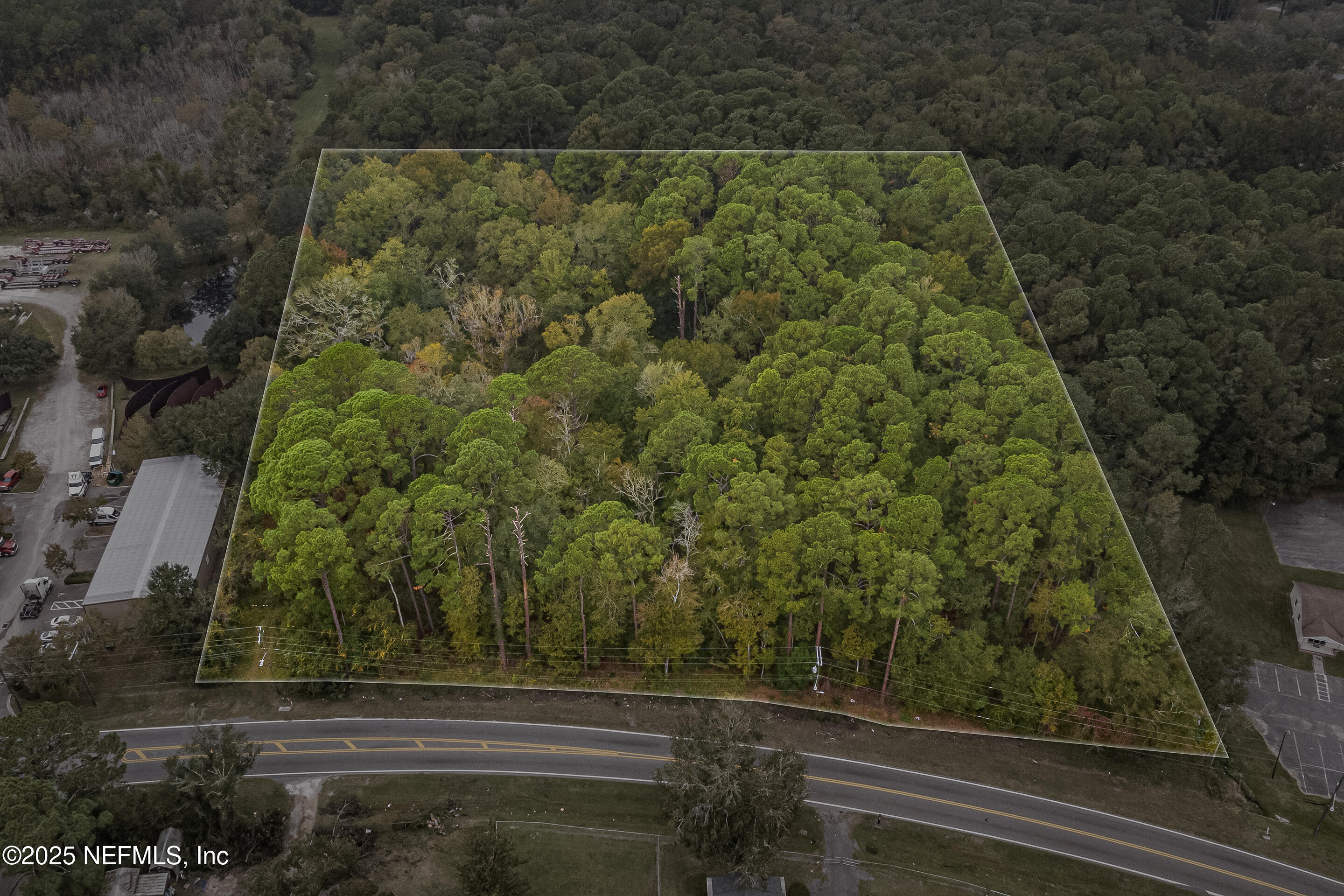 6535 General Lee Road Jacksonville, FL 32254 - Photo 2 of 16 a view of a yard