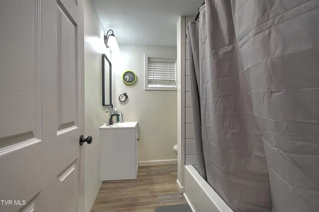 $625,000 | 127 Patrick Lane, Gray, TN 37615