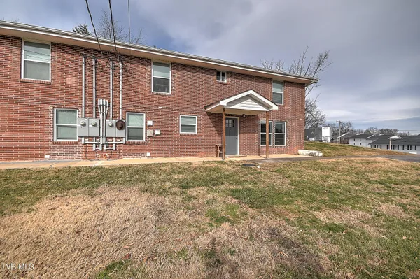 $589,900 | 127 Patrick Lane, Gray, TN 37615