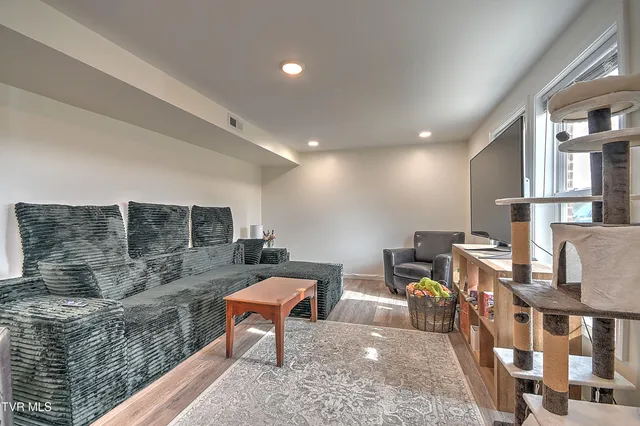 $625,000 | 127 Patrick Lane, Gray, TN 37615