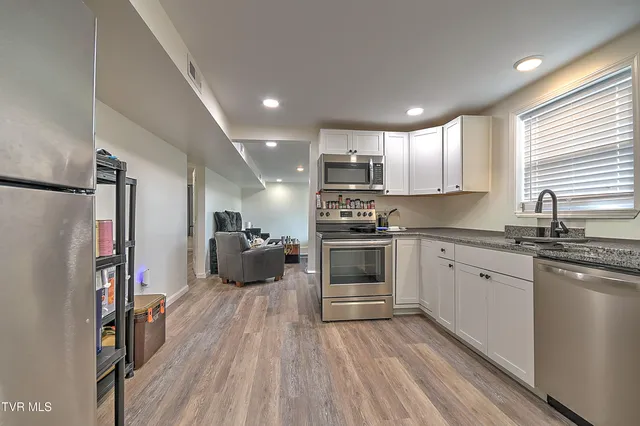 $625,000 | 127 Patrick Lane, Gray, TN 37615