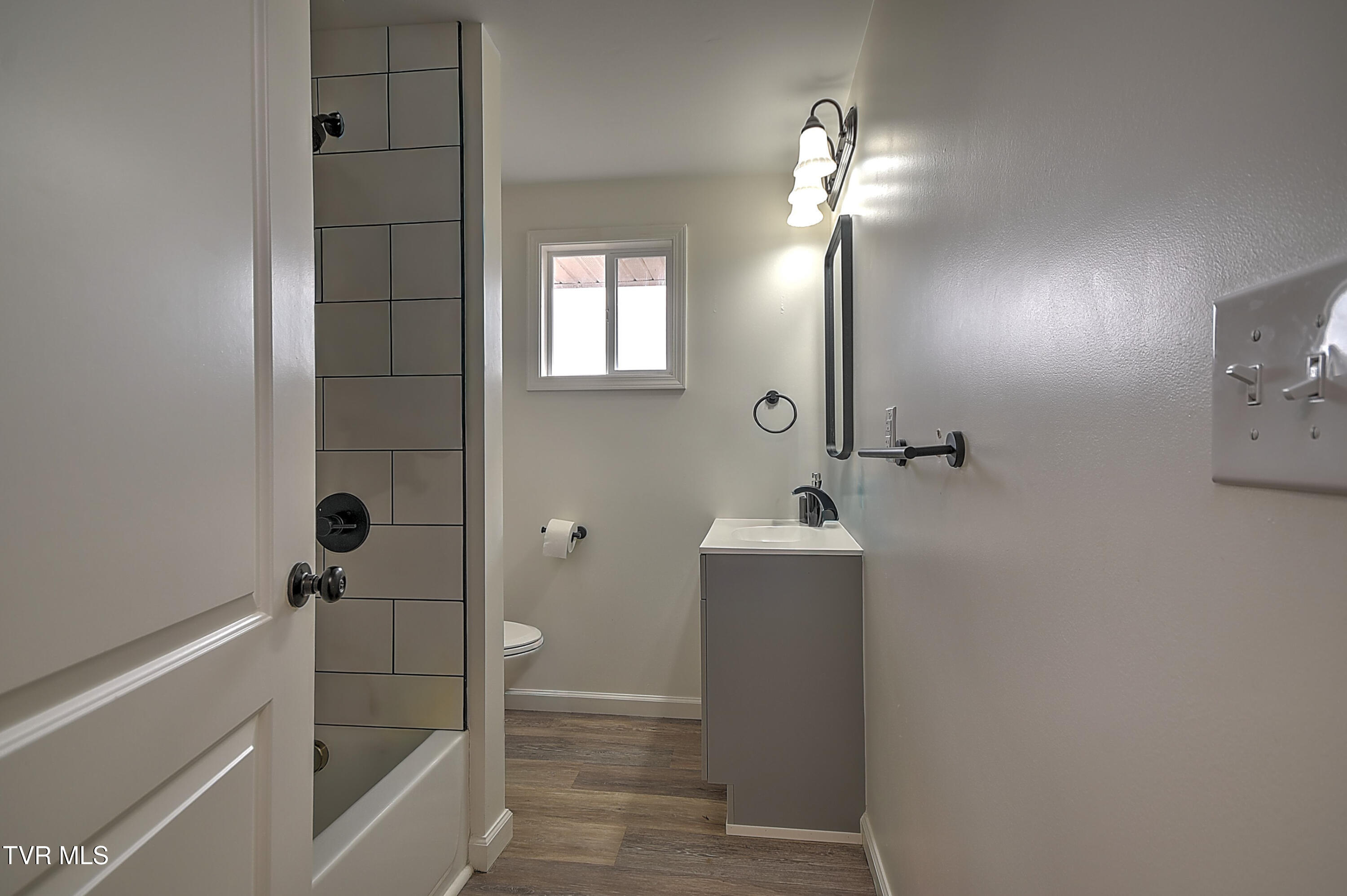 127 Patrick Lane Gray, TN 37615 - Photo 43 of 63 167 Gray Station Rd GUnit-30