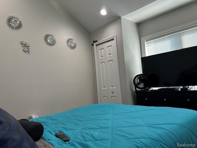 89 Muir Road Grosse Pointe, MI 48236 - Photo 24 of 29 Gallery Image 24