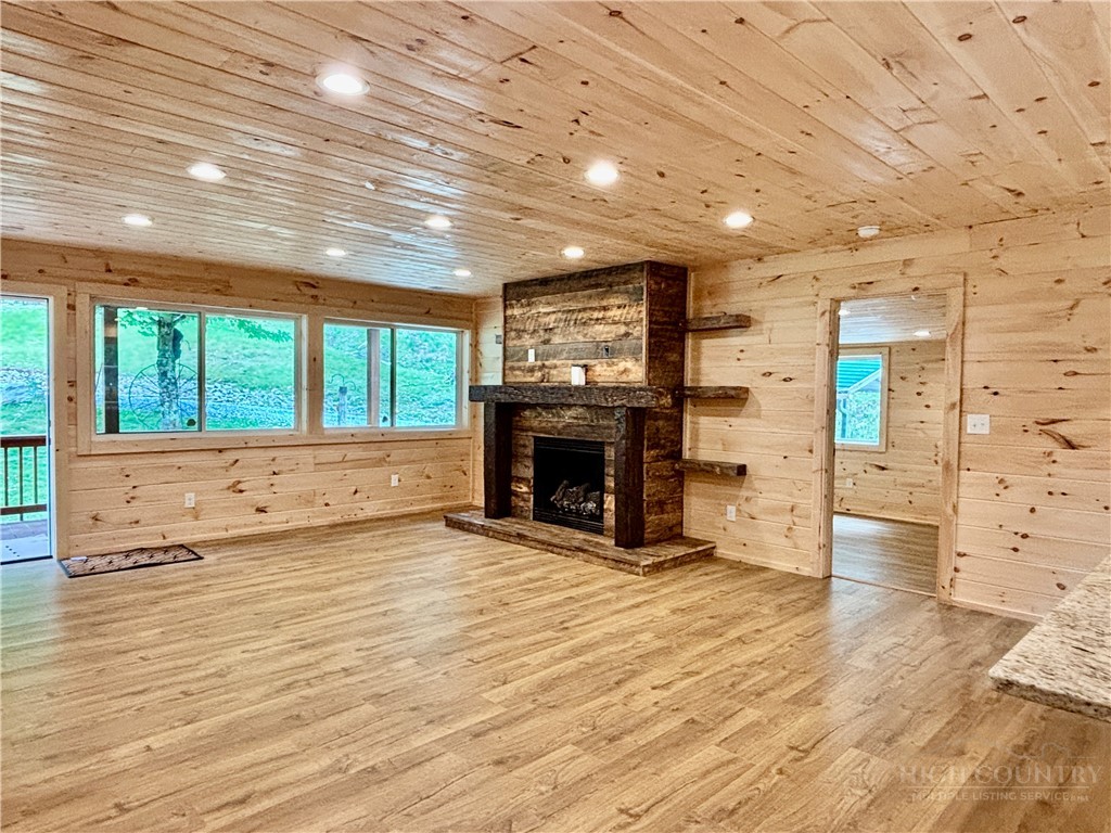 4943-4965 Hickory Nut Gap Road Banner Elk, NC 28604 - Photo 7 of 36