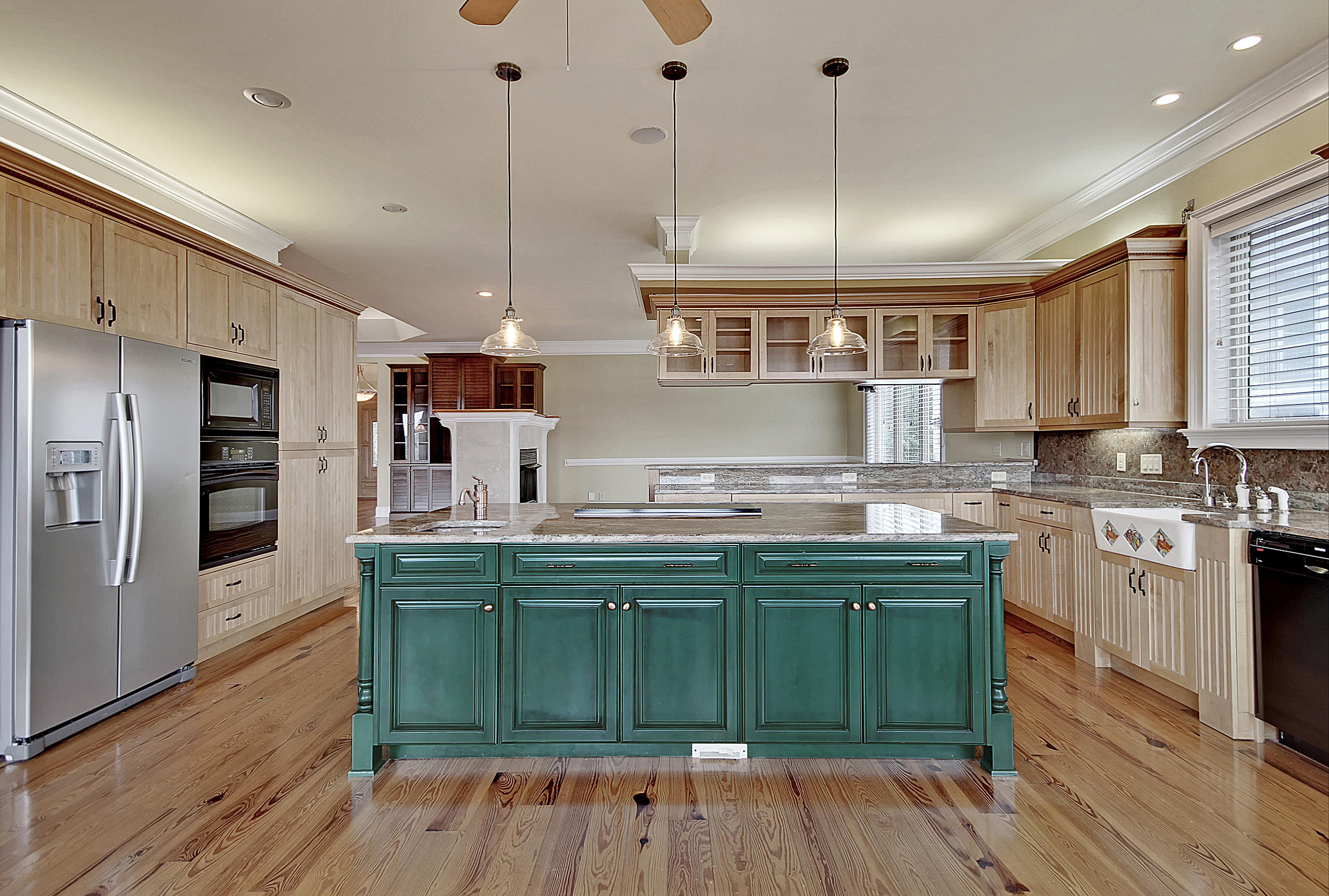 1392 Eden Road Awendaw, SC 29429 - Photo 7 of 60 Eat-in Kitchen