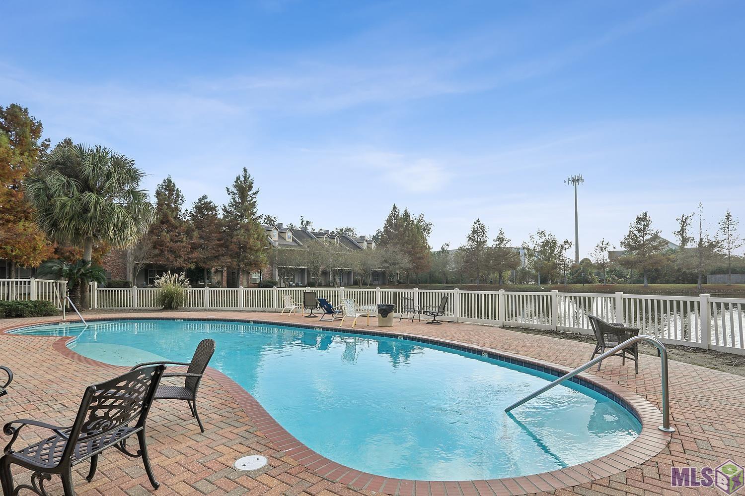 4637 Burbank Drive, Unit 304 Baton Rouge, LA 70820 - Photo 1 of 15