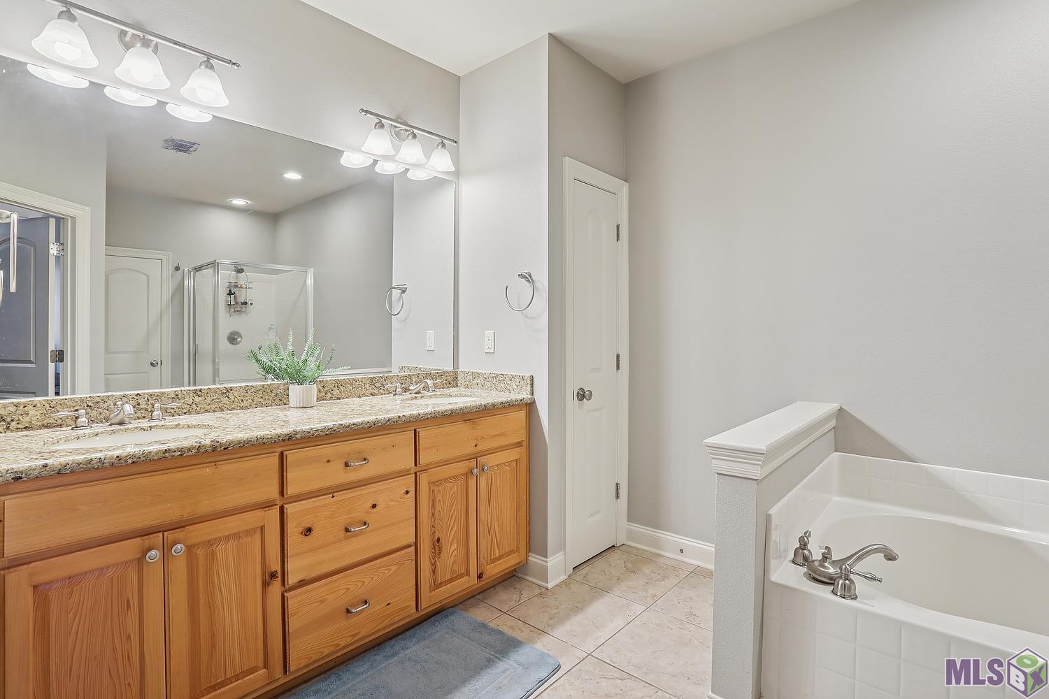 4637 Burbank Drive, Unit 304 Baton Rouge, LA 70820 - Photo 12 of 15