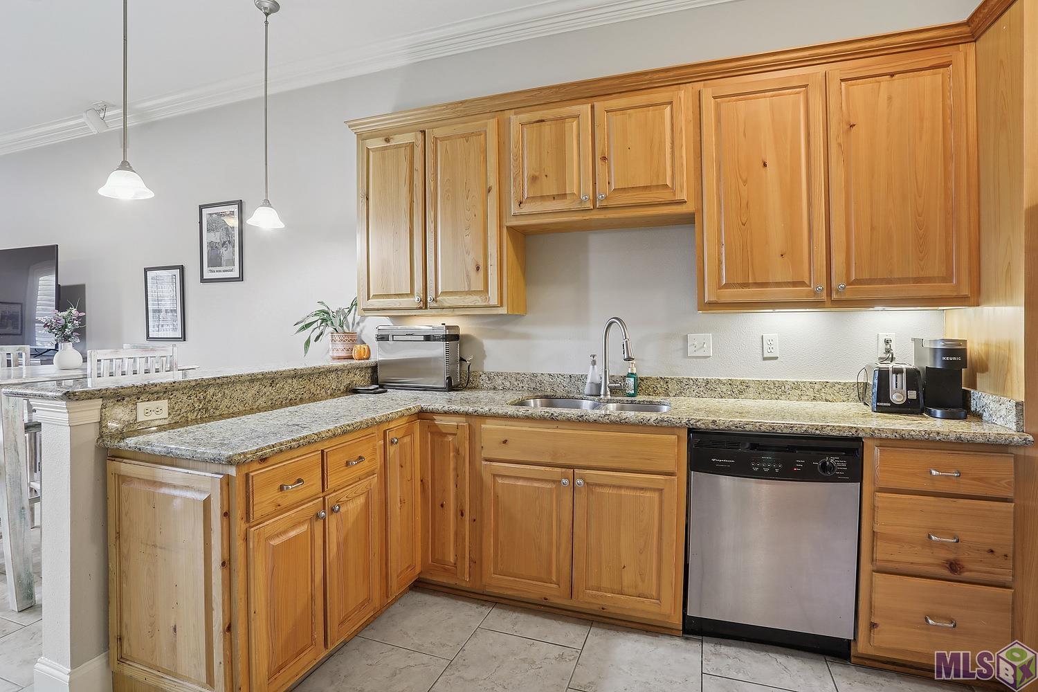 4637 Burbank Drive, Unit 304 Baton Rouge, LA 70820 - Photo 8 of 15