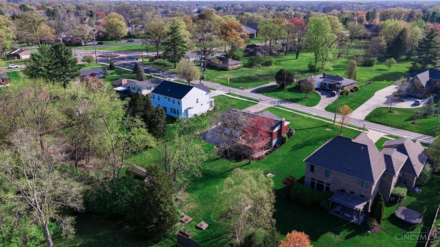 10375 Deerfield Road Montgomery, OH 45242 - Photo 29 of 29 Gallery Image 29