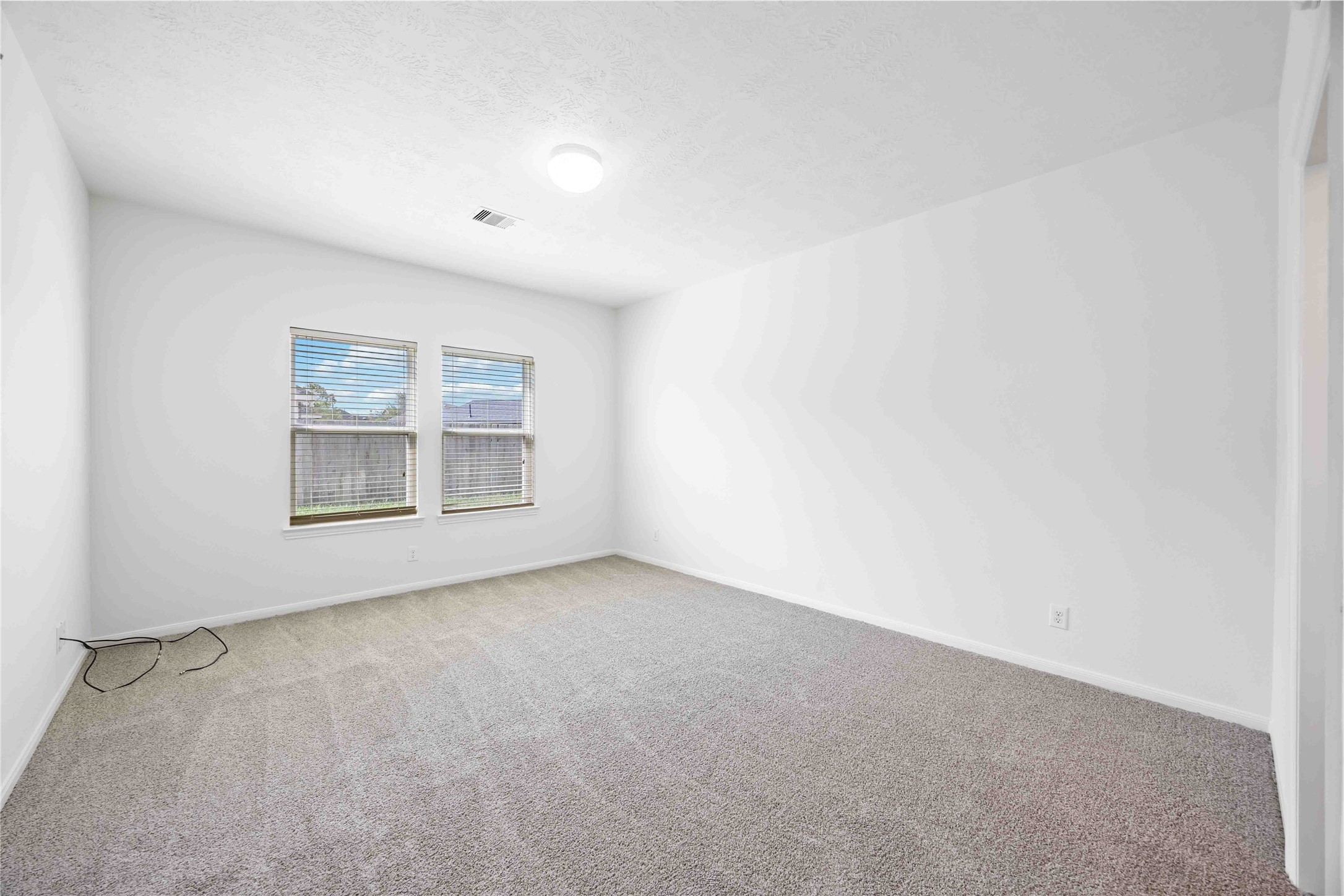 221 Shoshone Ridge Drive La Marque, TX 77568 - Photo 13 of 30