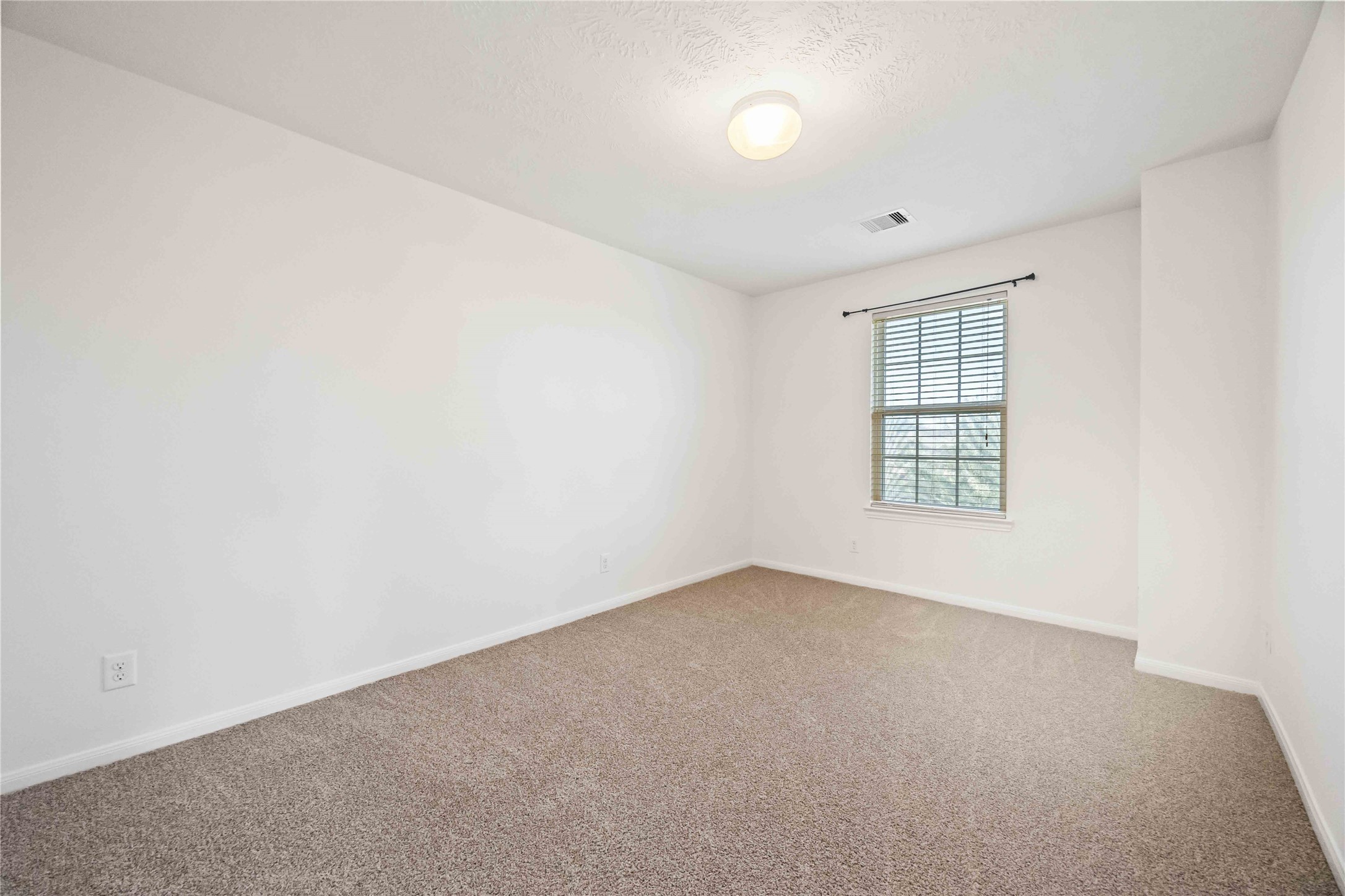 221 Shoshone Ridge Drive La Marque, TX 77568 - Photo 23 of 30